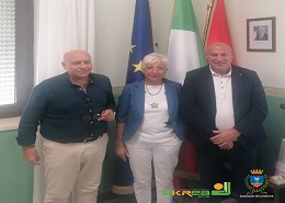 Un momento della sottoscrizione