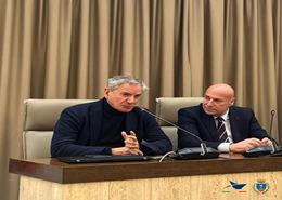 L'ammiraglio Agostinelli e il sindaco Voce