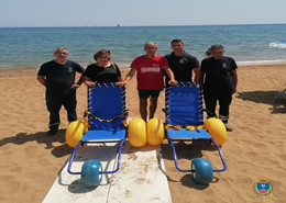 Un momento della donazione